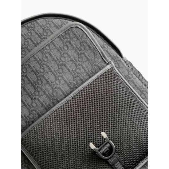 Replica Dior 8 Backpack Black Dior Oblique Jacquard