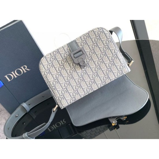 Fake Dior Small Saddle Messenger Bag Grey Oblique Jacquard and Calfskin Replica Replica Dior Small Saddle Messenger Bag Grey Oblique Jacquard and Calfskin