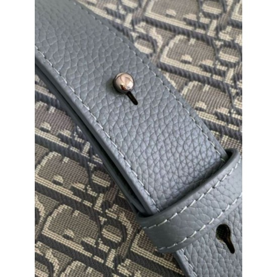 Fake Dior Small Saddle Messenger Bag Grey Oblique Jacquard and Calfskin Replica Replica Dior Small Saddle Messenger Bag Grey Oblique Jacquard and Calfskin
