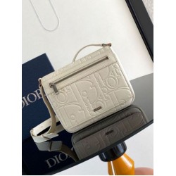 Replica Dior Men's Messenger Bag with Flap Beige Gravity Leather