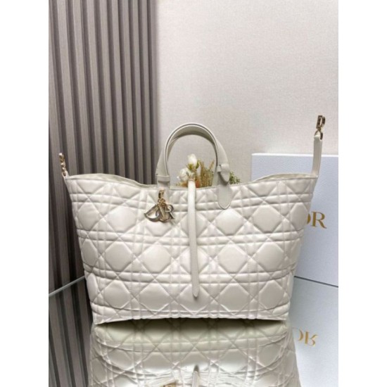 Replica Dior Toujours Large Bag White Macrocannage Calfskin