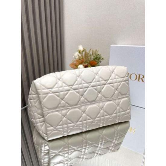 Replica Dior Toujours Large Bag White Macrocannage Calfskin