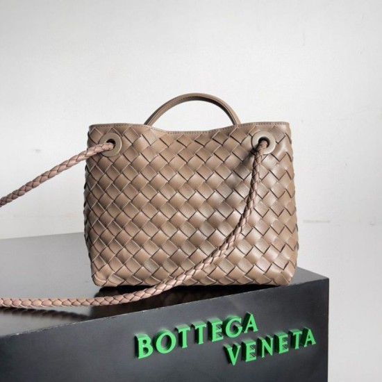 Replica Bottega Veneta Andiamo Small Bag Praline Intrecciato Lambskin