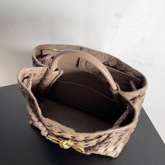 Replica Bottega Veneta Andiamo Small Bag Praline Intrecciato Lambskin