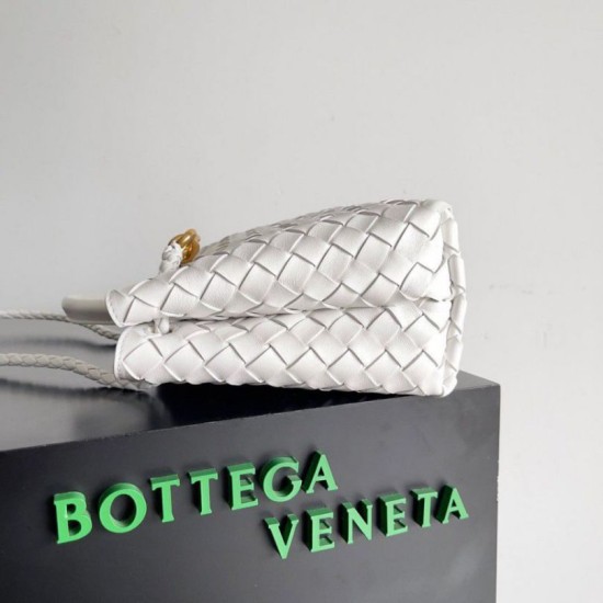 Replica Bottega Veneta Small Andiamo Bag White Intrecciato Lambskin