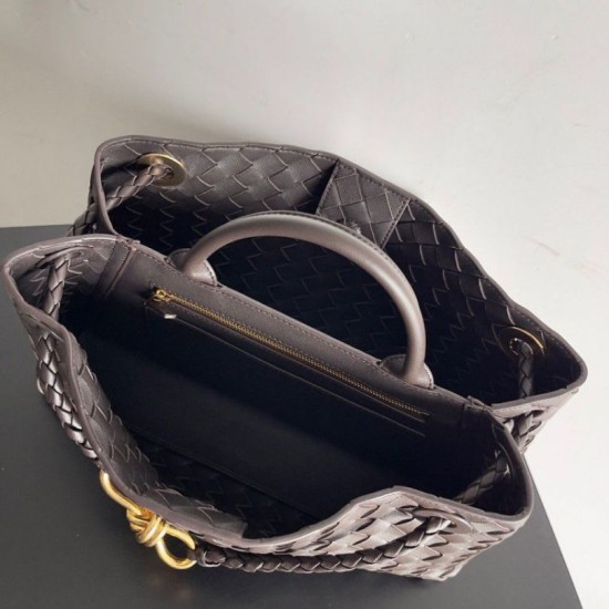 Replica Bottega Veneta Andiamo Small East/West Bag Fondant Intrecciato Lambskin