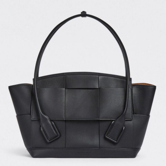 Replica Bottega Veneta Arco Medium Bag Black Grained 