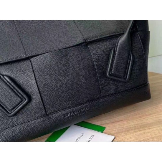 Replica Bottega Veneta Arco Medium Bag Black Grained 