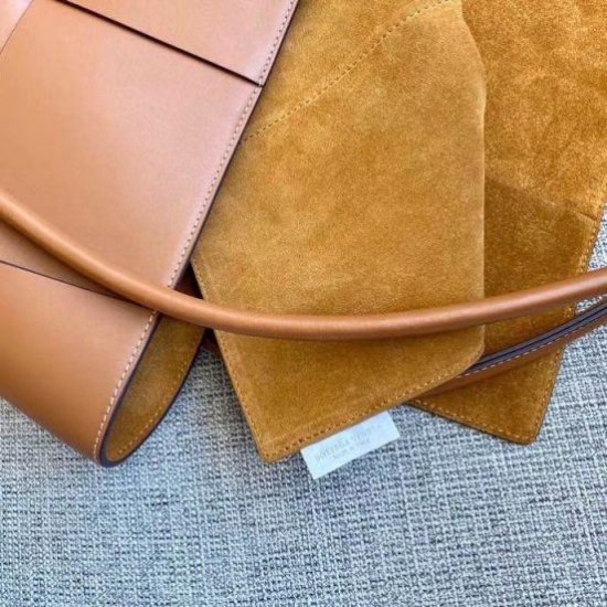 Replica Bottega Veneta Arco Medium Bag Caramel Intrecciato Calfskin