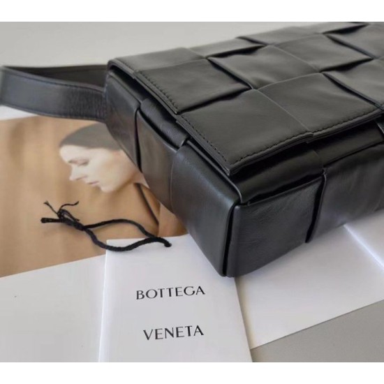 Replica Bottega Veneta Cassett Bag Black Wrinkled Calfskin