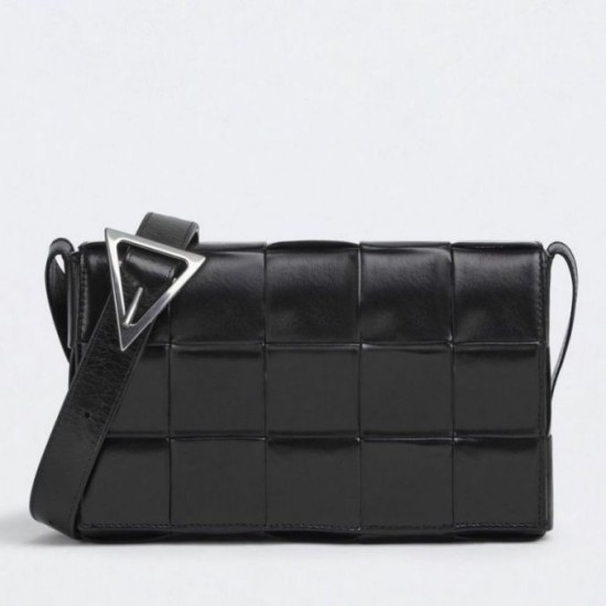 Replica Bottega Veneta Cassett Bag Black Wrinkled Calfskin