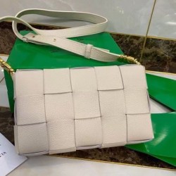 Replica Bottega Veneta Cassette Bag White Grained 