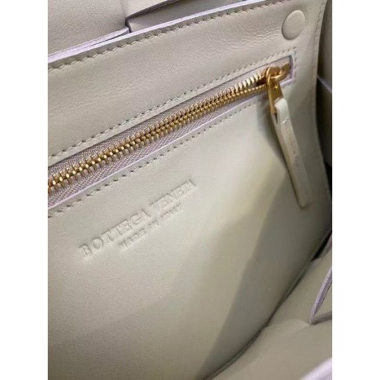 Replica Bottega Veneta Cassette Bag White Grained 