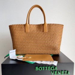 Replica Bottega Veneta Medium Cabat Bag Caramel Intrecciato Lambskin