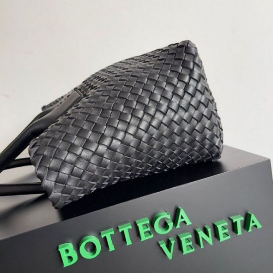 Replica Bottega Veneta Medium Cabat Bag Black Intrecciato Lambskin Replica Bottega Veneta Medium Cabat Bag Black Intrecciato Lambskin