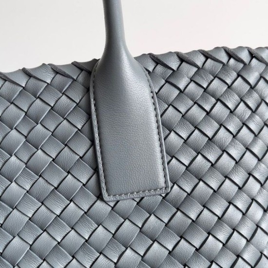 Replica Bottega Veneta Cabat Medium Bag Thunder Intrecciato Lambskin