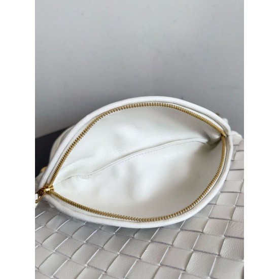 Replica Bottega Veneta Gemelli Small Bag White Intrecciato Lambskin Replica Bottega Veneta Gemelli Small Bag White Intrecciato Lambskin