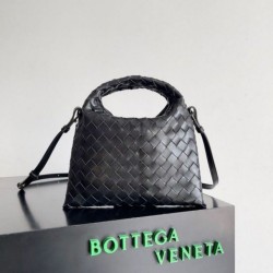 Replica Bottega Veneta Mini Hop Bag Black Intrecciato Calfskin