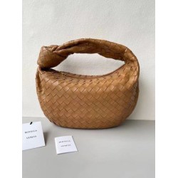 Replica Bottega Veneta BV Jodie Teen Bag Caramel Intrecciato 