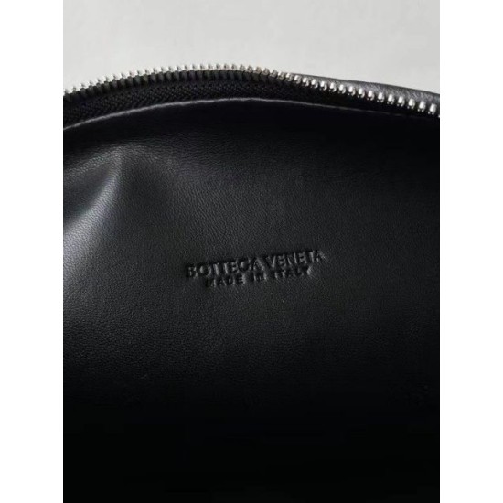 Replica Bottega Veneta BV Jodie Teen Bag Black Intrecciato 