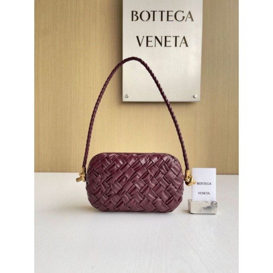 Replica Bottega Veneta Knot Minaudiere On Strap Barolo Foulard Intreccio 