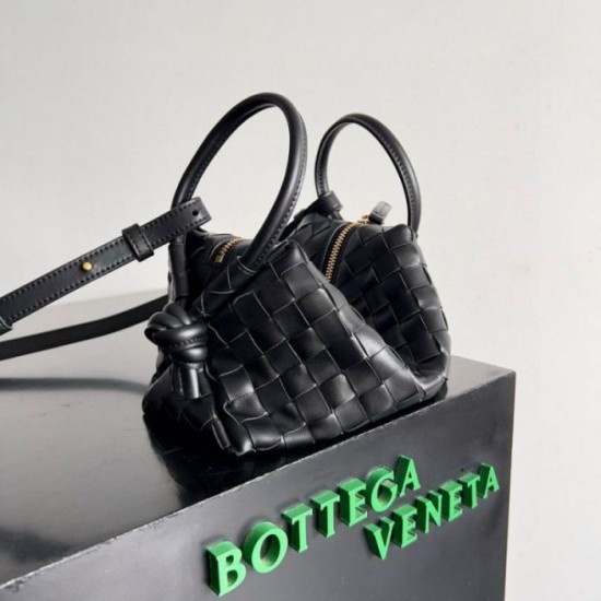 Replica Bottega Veneta Small Loop Crossbody Bag Black Intrecciato Lambskin Replica Bottega Veneta Small Loop Crossbody Bag Black Intrecciato Lambskin