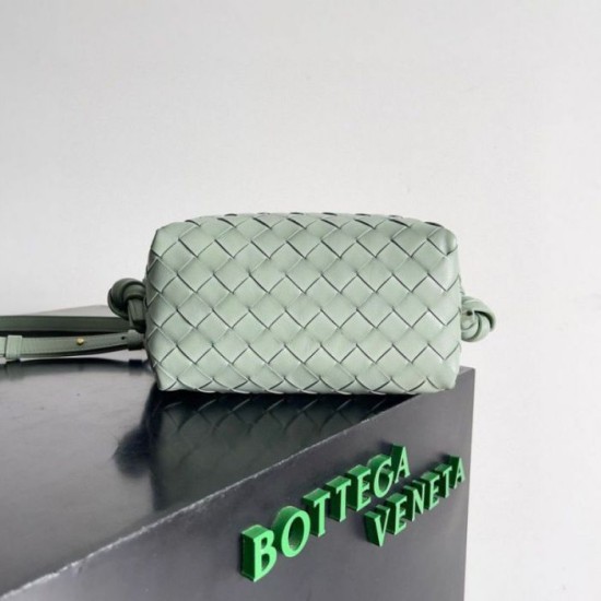 Replica Bottega Veneta Small Loop Crossbody Bag Sauge Intrecciato Lambskin Fake Bottega Veneta Small Loop Crossbody Bag Sauge Intrecciato Lambskin Replica