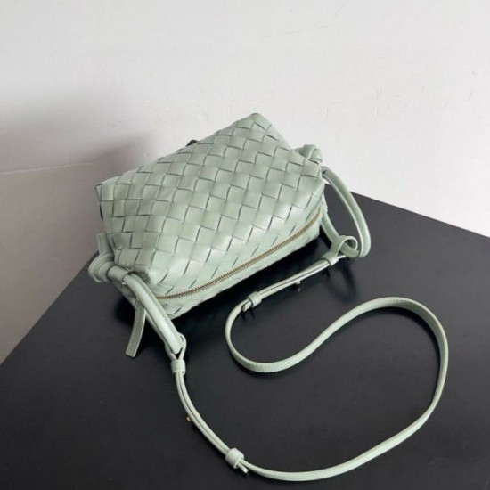 Replica Bottega Veneta Small Loop Crossbody Bag Sauge Intrecciato Lambskin Fake Bottega Veneta Small Loop Crossbody Bag Sauge Intrecciato Lambskin Replica