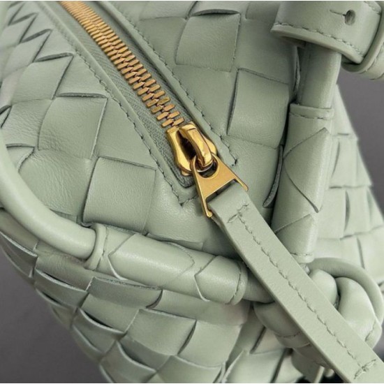 Replica Bottega Veneta Small Loop Crossbody Bag Sauge Intrecciato Lambskin Fake Bottega Veneta Small Loop Crossbody Bag Sauge Intrecciato Lambskin Replica