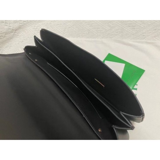 Fake Bottega Veneta Mount Medium Envelope Bag Black Calfskin Replica