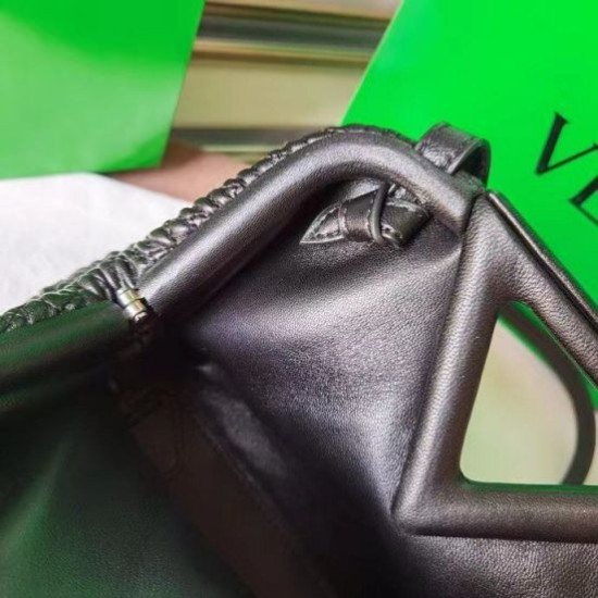 Fake Bottega Veneta Small Point Bag Black Quilted  Replica