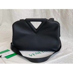 Replica Bottega Veneta Medium Point Top Handle Bag Black 