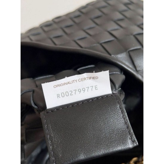 Replica Bottega Veneta Sardine Small Bag with Chain Black Lambskin Replica Bottega Veneta Sardine Small Bag with Chain Black Lambskin