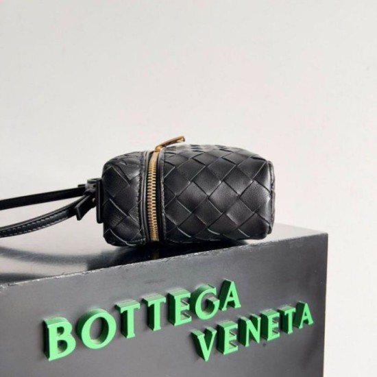 Fake Bottega Veneta Bang Bang Vanity Case Black Intrecciato Replica Replica Bottega Veneta Bang Bang Vanity Case Black Intrecciato