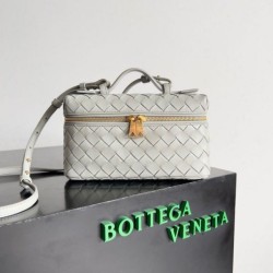 Fake Bottega Veneta Bang Bang Vanity Case Ivory Intrecciato  Replica