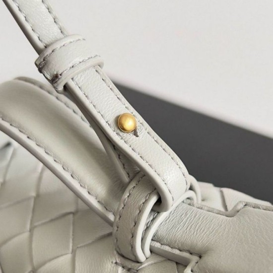 Fake Bottega Veneta Bang Bang Vanity Case Ivory Intrecciato Replica Fake Bottega Veneta Bang Bang Vanity Case Ivory Intrecciato Replica