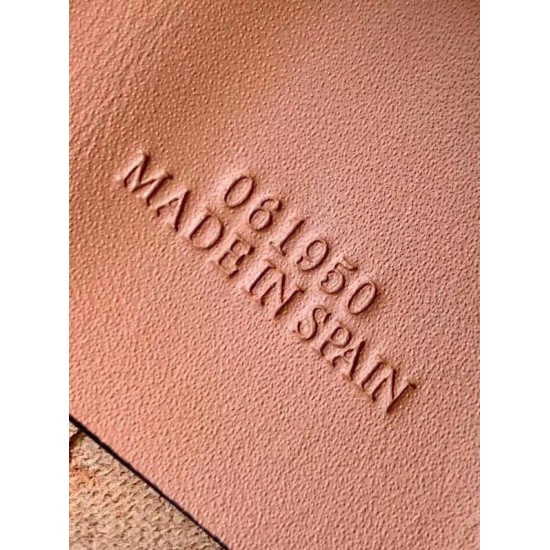 Replica Loewe Small Balloon Bucket Bag Camel Calfskin Replica Loewe Small Balloon Bucket Bag Camel Calfskin
