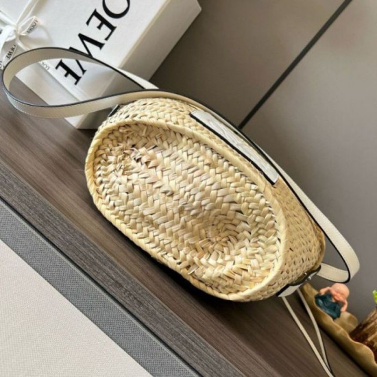 Fake Loewe Drawstring Bucket Bag Palm Leaf and White Calfskin Replica Replica Loewe Drawstring Bucket Bag Palm Leaf and White Calfskin