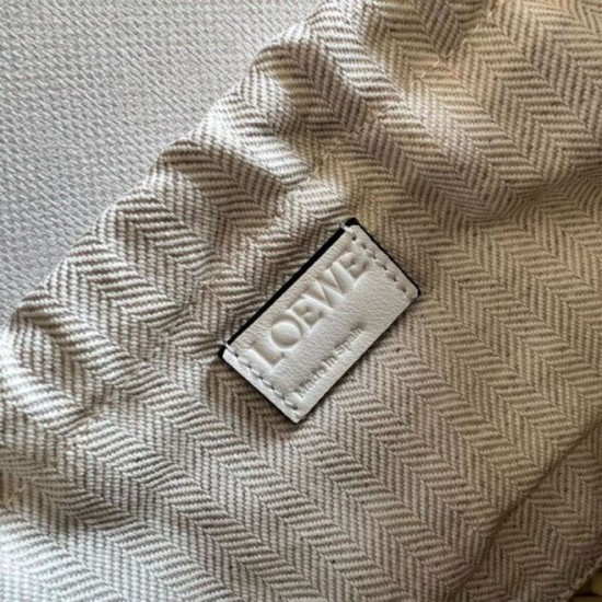 Fake Loewe Drawstring Bucket Bag Palm Leaf and White Calfskin Replica Replica Loewe Drawstring Bucket Bag Palm Leaf and White Calfskin