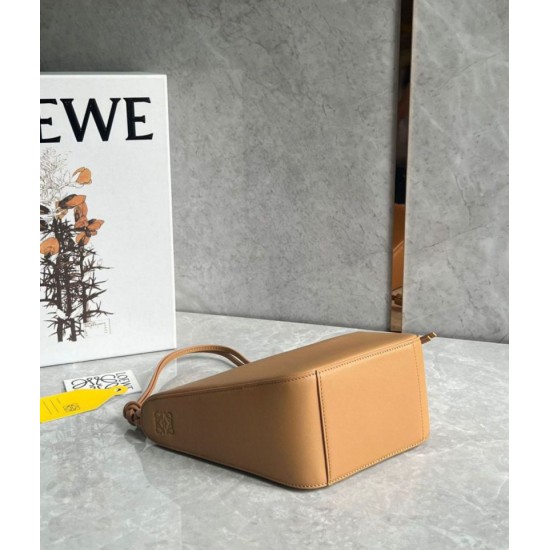 Replica Loewe Mini Hammock Hobo Bag Light Brown Calfskin Replica Loewe Mini Hammock Hobo Bag Light Brown Calfskin