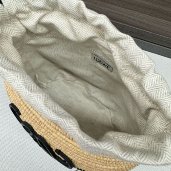 Replica Loewe x Paula’s Ibiza Raffia Beehive Degrade Basket Bag