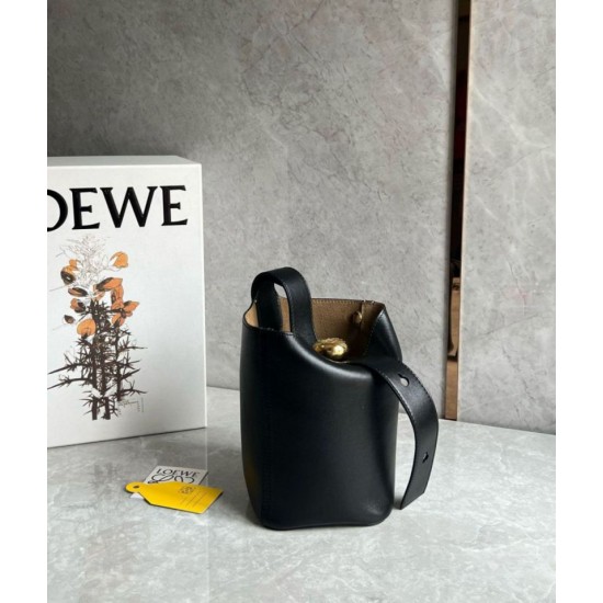 Replica Loewe Mini Pebble Bucket Bag Black Calfskin Replica Loewe Mini Pebble Bucket Bag Black Calfskin