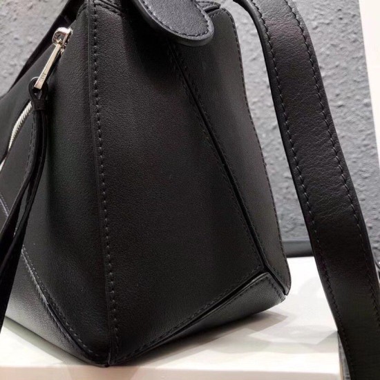Replica Loewe Small Puzzle Bag Black Calfskin 
