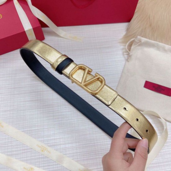 Fake Valentino VLogo Reversible Belt 30mm Black and Gold Metallic Calfskin Replica Replica Valentino VLogo Reversible Belt 30mm Black and Gold Metallic Calfskin