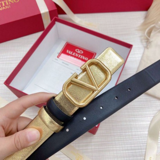 Fake Valentino VLogo Reversible Belt 30mm Black and Gold Metallic Calfskin Replica Replica Valentino VLogo Reversible Belt 30mm Black and Gold Metallic Calfskin
