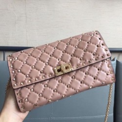 Replica Valentino Rockstud Spike Chain Clutch Poudre Lambskin