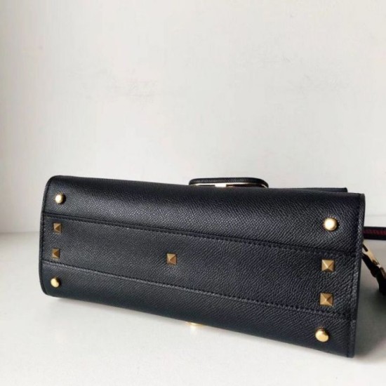 Fake Valentino Small Vsling Handbag Black Grainy Calfskin Replica Replica Valentino Small Vsling Handbag Black Grainy Calfskin