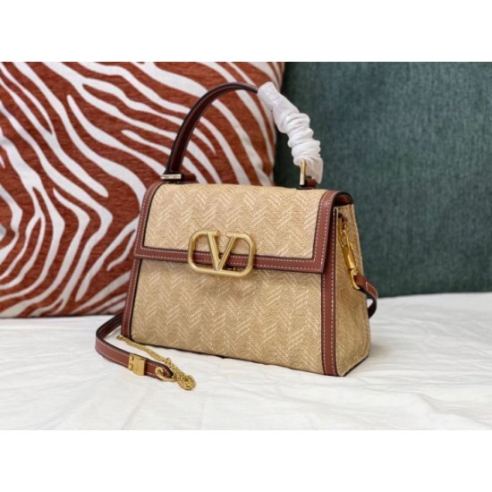 Replica Valentino Small Vsling Handbag Chevron Raffia Replica Valentino Small Vsling Handbag Chevron Raffia