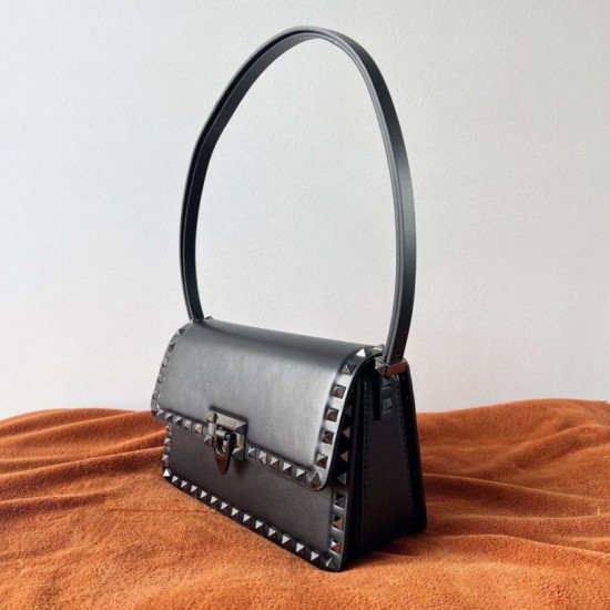 Replica Valentino Rockstud23 Shoulder Bag Black Calfskin