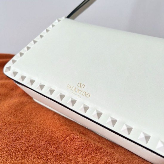 Replica Valentino Rockstud23 Shoulder Bag White Calfskin